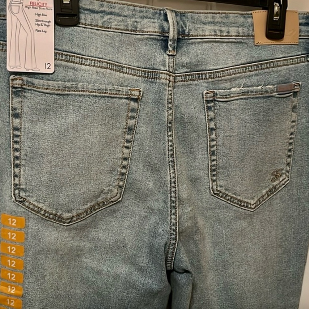 🔥NWT Felicity Seven7 Denim Jeans🔥 - Picture 5 of 11
